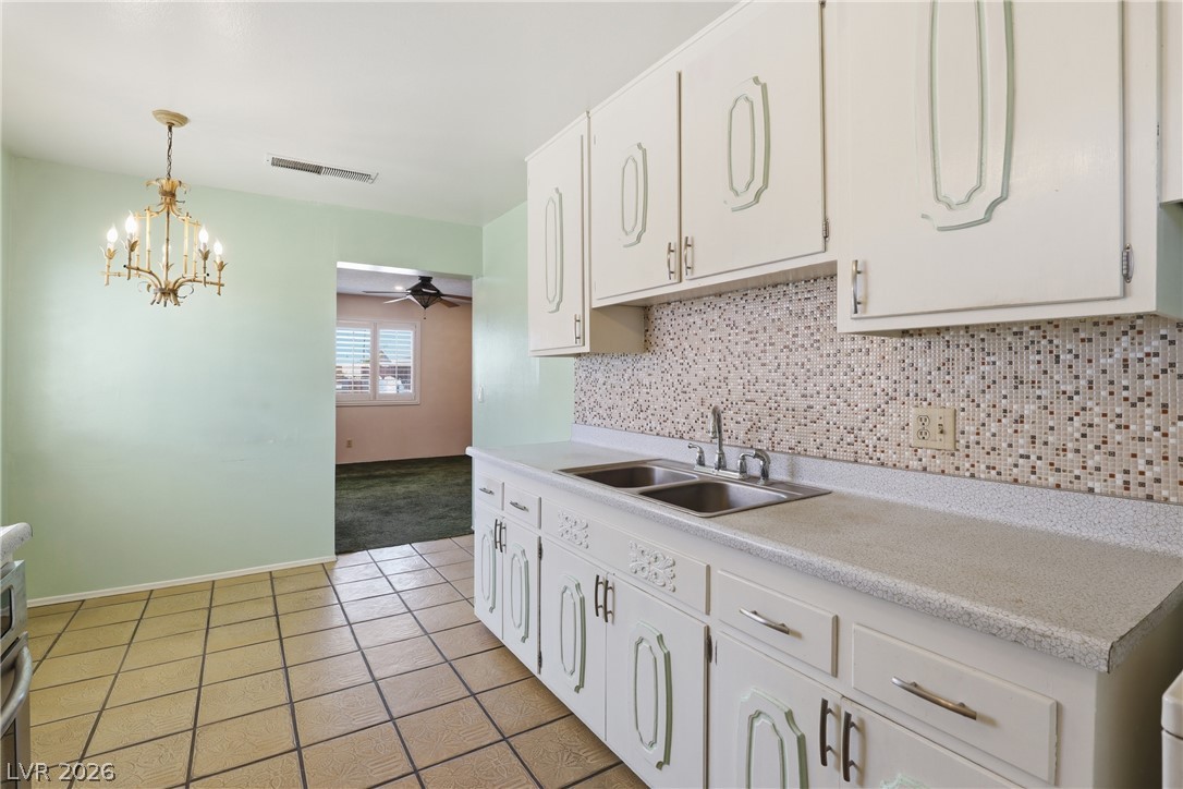 2217 Dori Avenue Las Vegas NV 89101