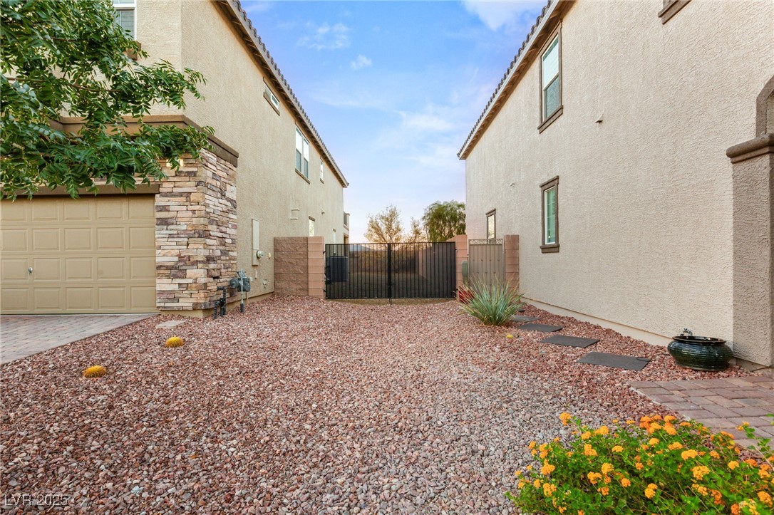 964 Midnight View Avenue Henderson NV 89015