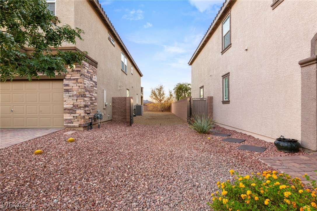 964 Midnight View Avenue Henderson NV 89015