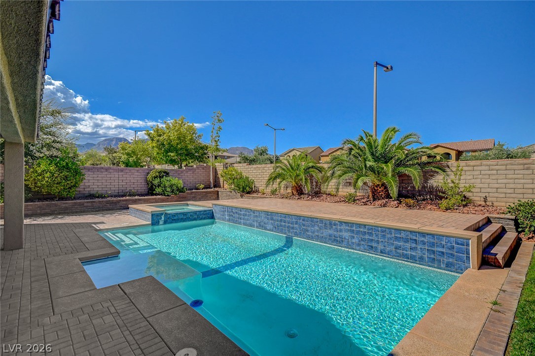 12220 Monument Hill Avenue Las Vegas NV 89138