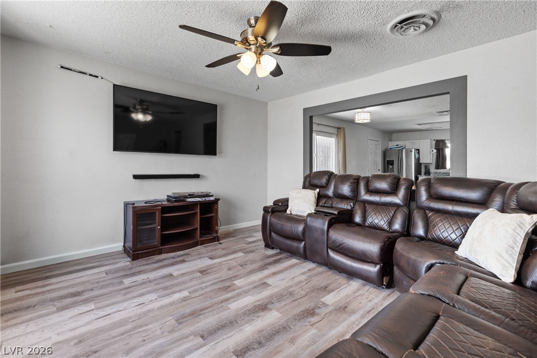 4314 Swandale Avenue Las Vegas NV 89121