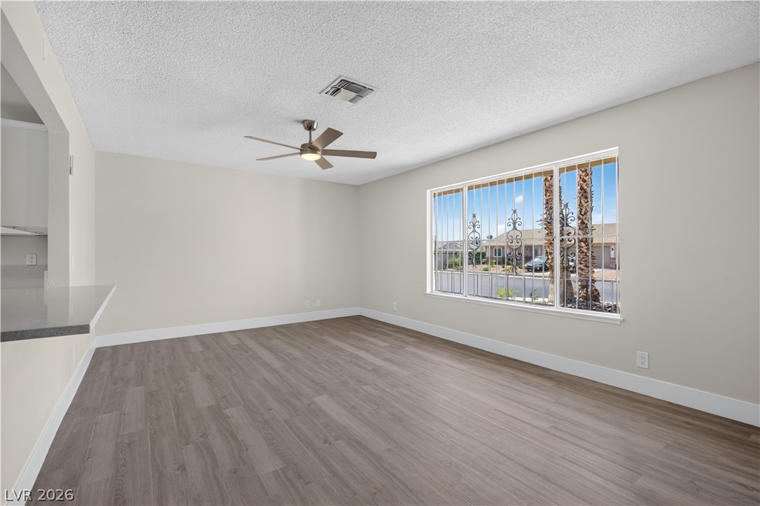 6216 Sespe Street Las Vegas NV 89108