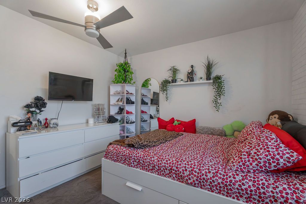 1426 Evening Song Avenue Henderson NV 89012