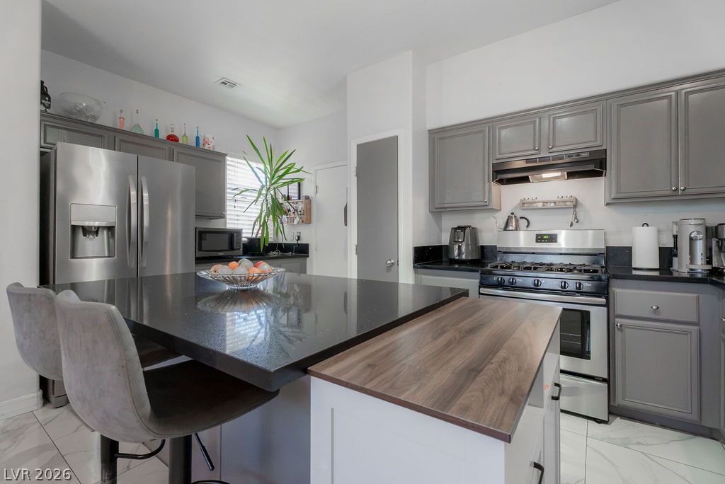 1426 Evening Song Avenue Henderson NV 89012