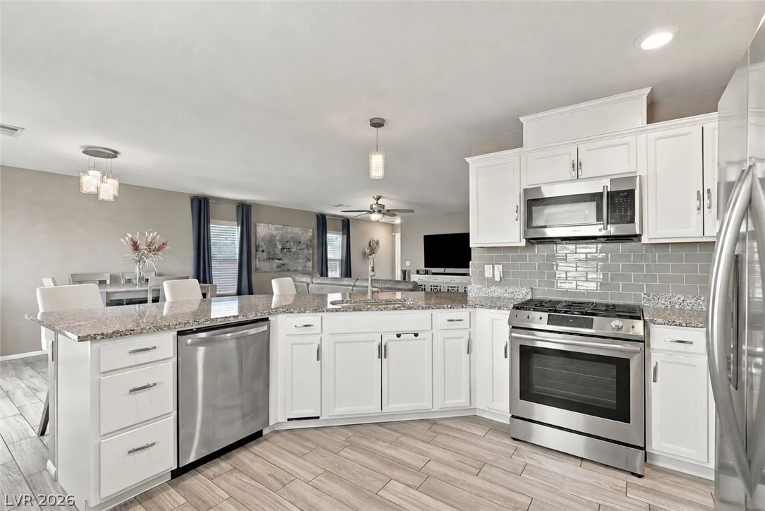 9088 Jade Vine Avenue Las Vegas NV 89148