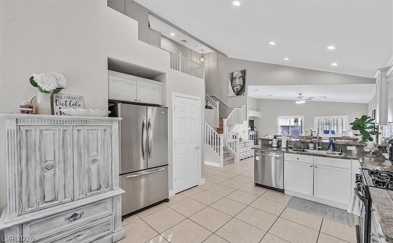 460 Garrafon Bay Street Las Vegas NV 89138