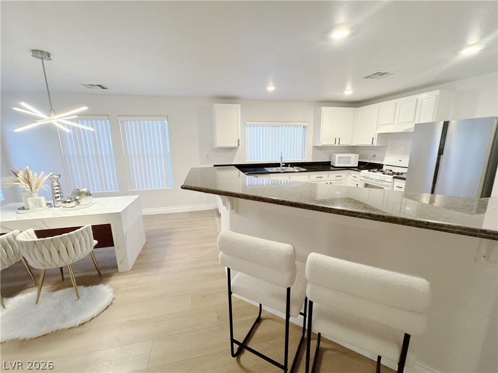 6545 Sunset Pines Street Las Vegas NV 89148