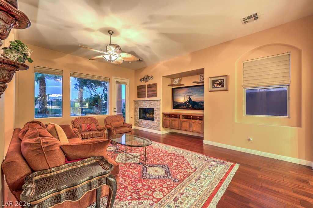 11342 Winter Cottage Place Las Vegas NV 89135