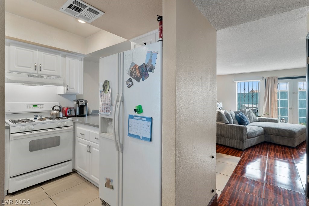 4060 Gold Coast Drive Las Vegas NV 89121