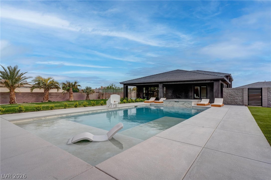 6265 Iron Mountain Road Las Vegas NV 89131