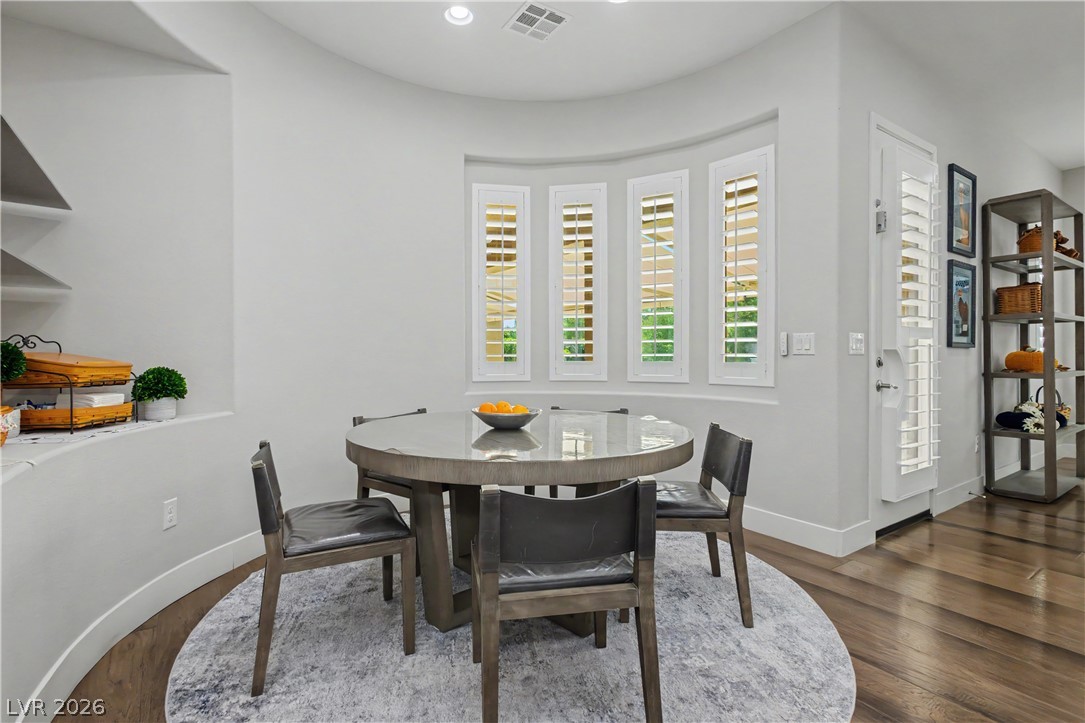 7009 Connor Cove Street Las Vegas NV 89118