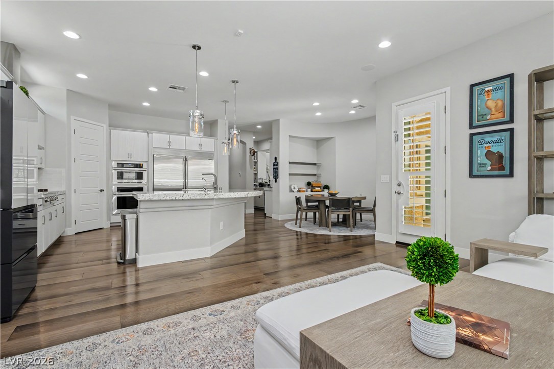 7009 Connor Cove Street Las Vegas NV 89118