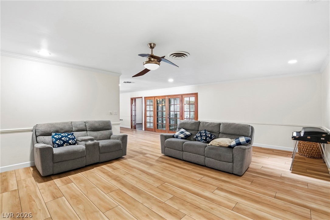 3689 North Rosecrest Circle Las Vegas NV 89121