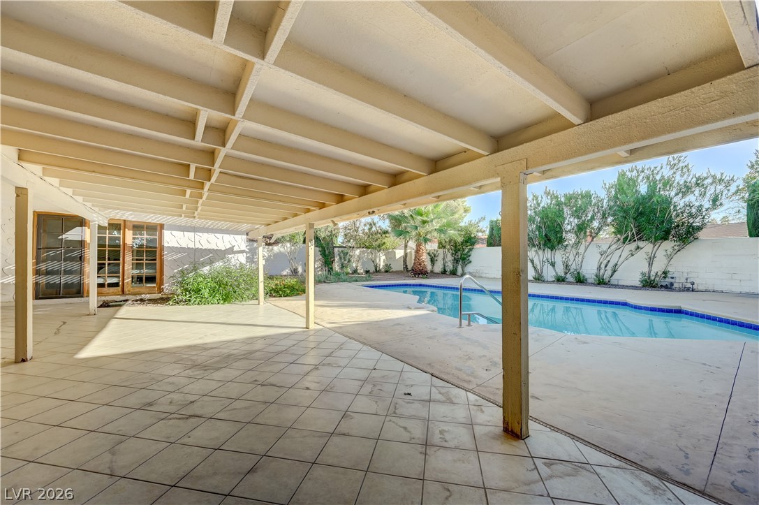 3689 North Rosecrest Circle Las Vegas NV 89121