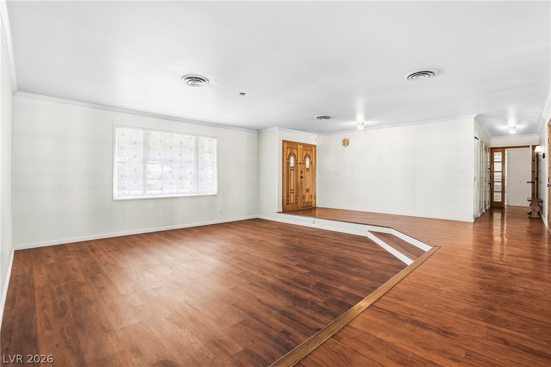 3689 North Rosecrest Circle Las Vegas NV 89121