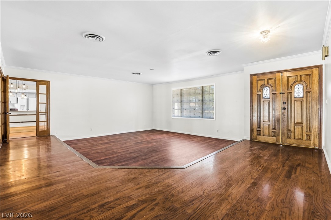 3689 North Rosecrest Circle Las Vegas NV 89121