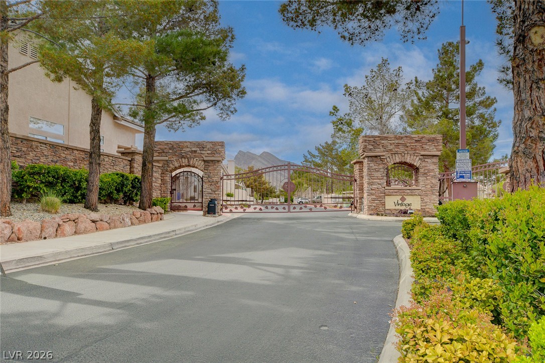 1728 Pacific Castle Place Las Vegas NV 89144