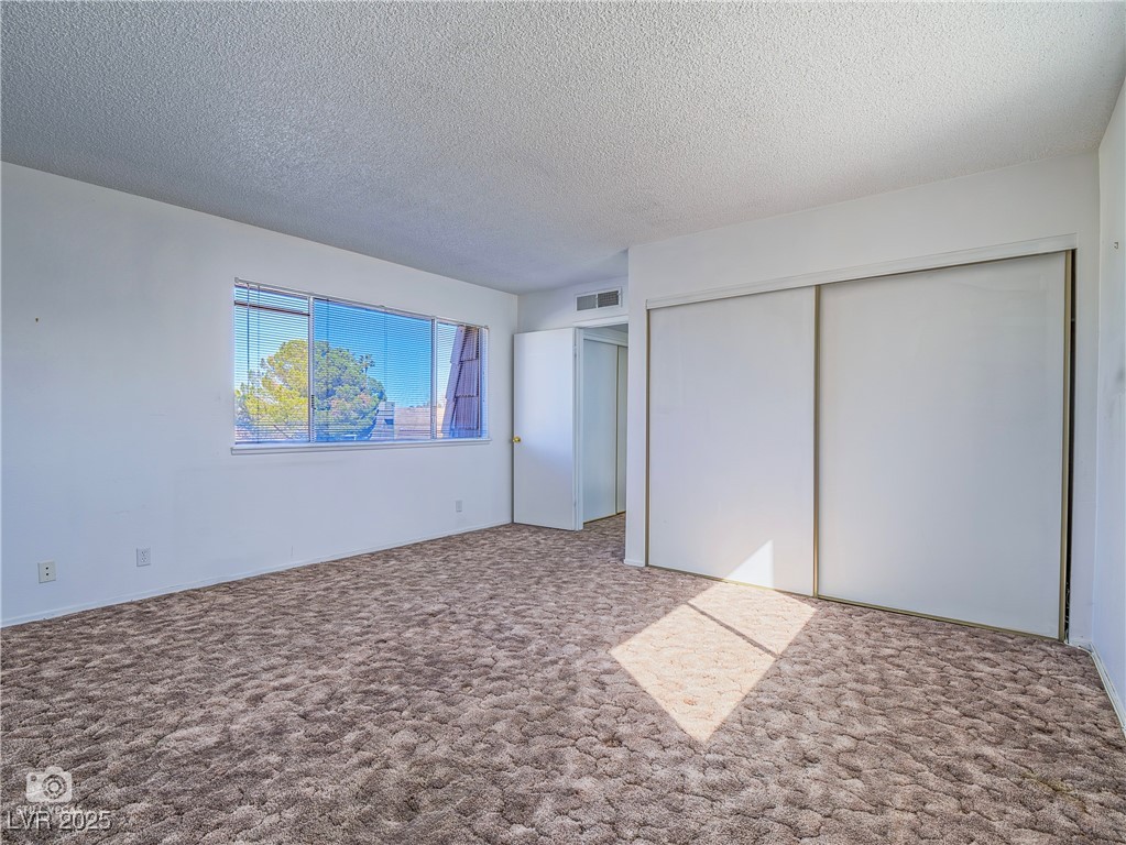 3251 Southridge Avenue Las Vegas NV 89121