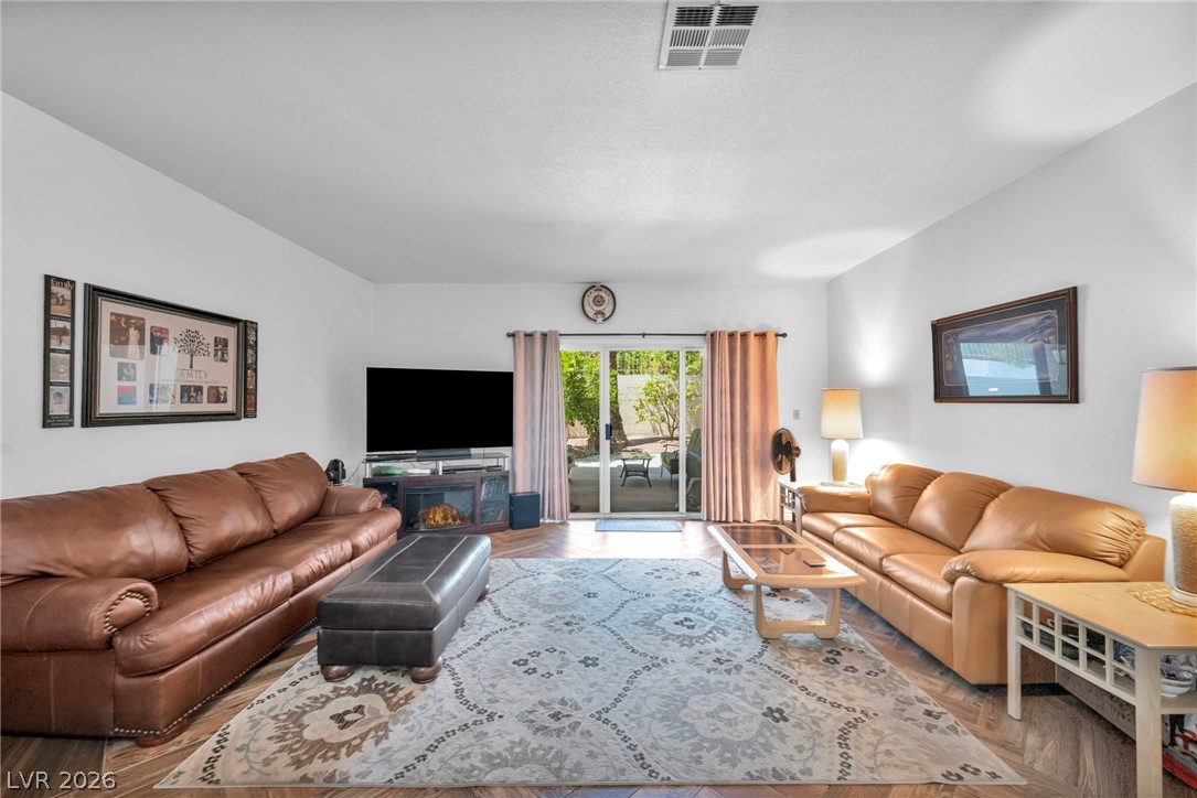 413 Fallwood Lane Las Vegas NV 89107