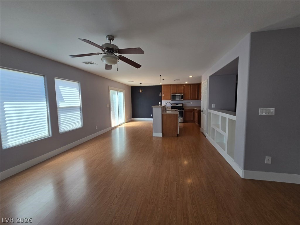 117 Big Cliff Avenue North Las Vegas NV 89031