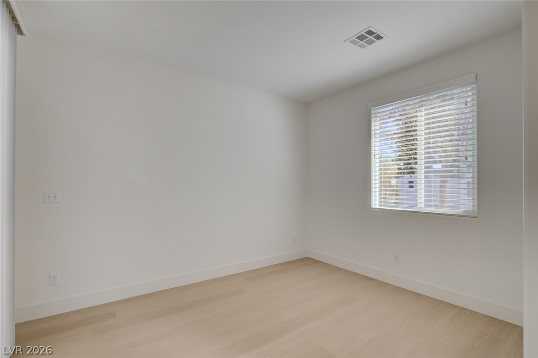 8524 Pitney Avenue Las Vegas NV 89143