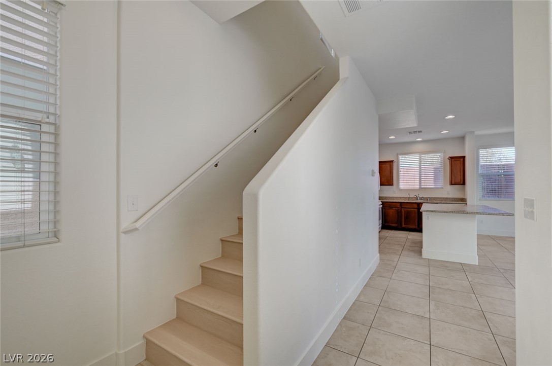 8524 Pitney Avenue Las Vegas NV 89143