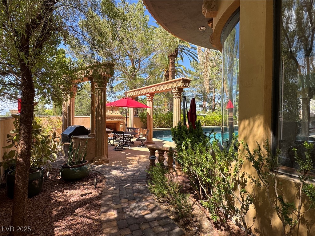 1800 Amarone Way Henderson NV 89012