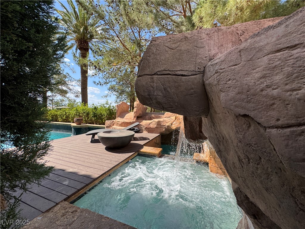 1800 Amarone Way Henderson NV 89012