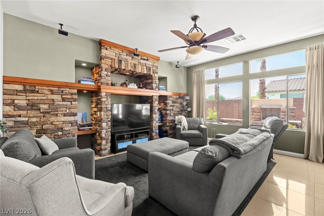 7383 Atacama Avenue Las Vegas NV 89179