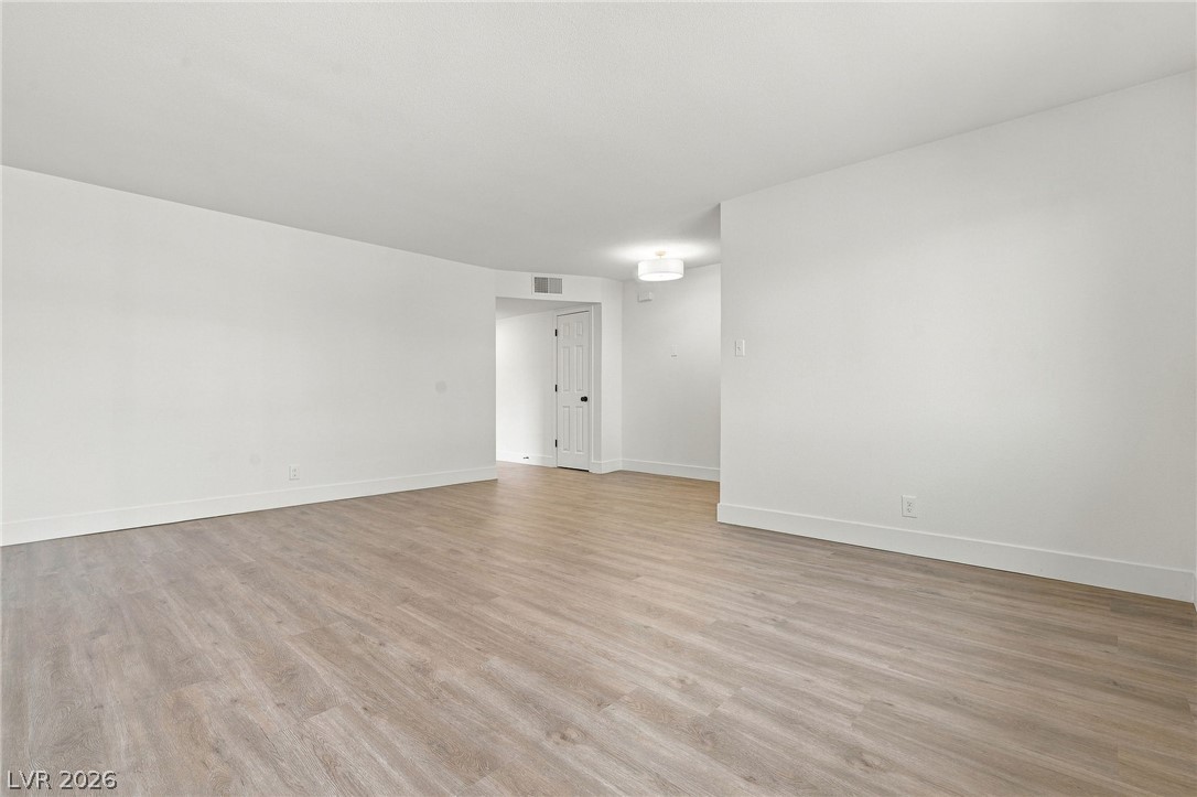 7301 Pinedale Avenue Las Vegas NV 89145
