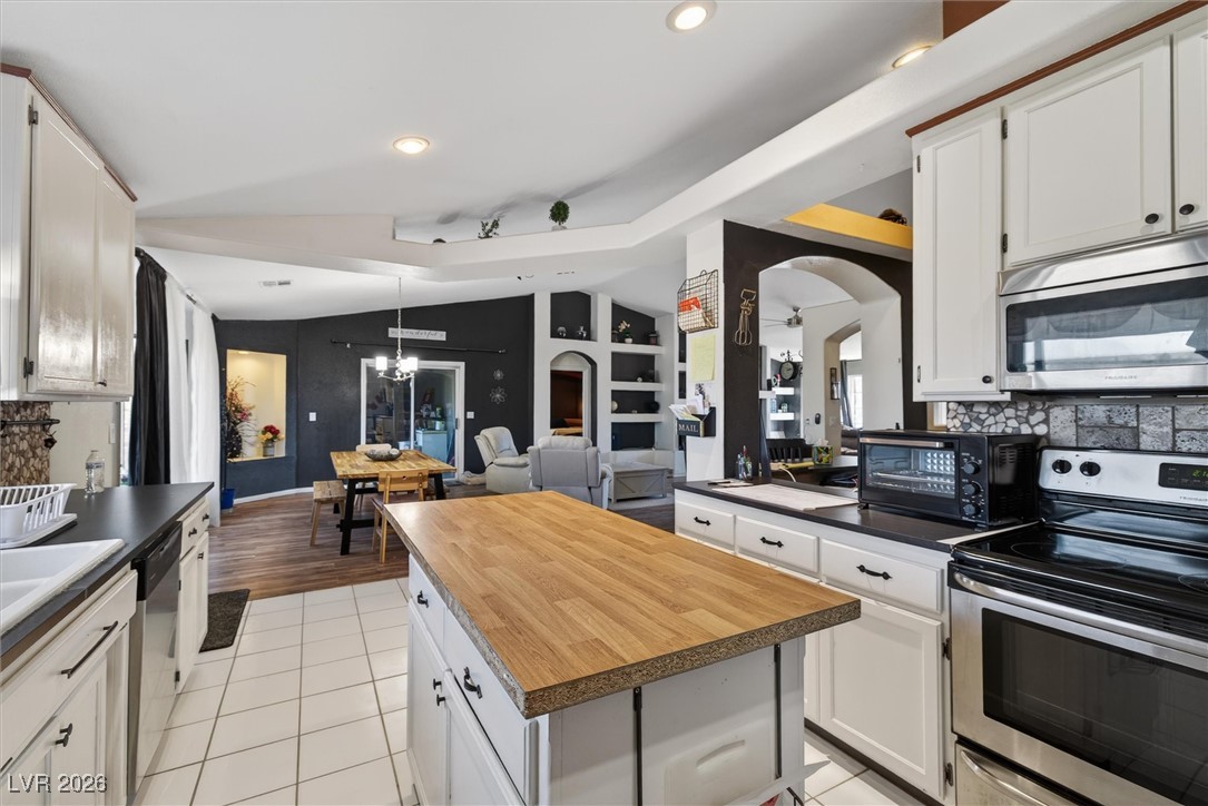 821 South Happy Lane Pahrump NV 89048