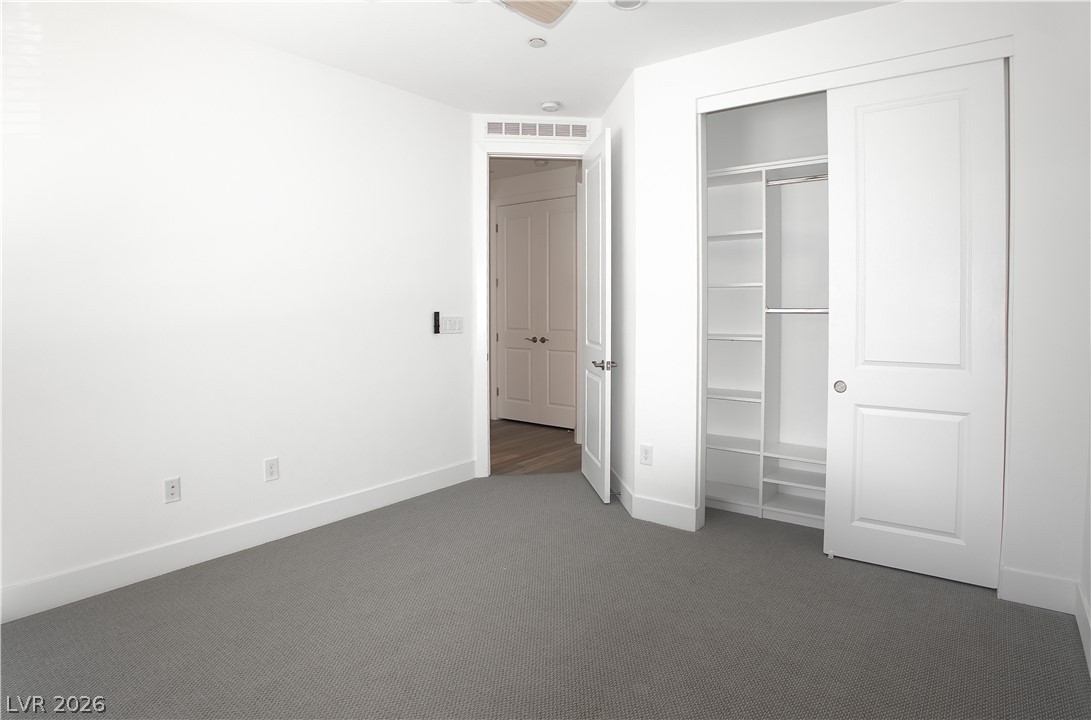 9952 Birch Knoll Avenue Las Vegas NV 89166