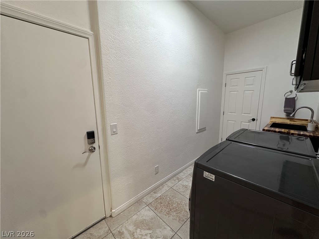 212 Ultra Drive Henderson NV 89074