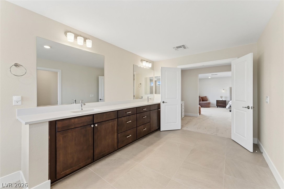 8724 Fortplaid Street Las Vegas NV 89139