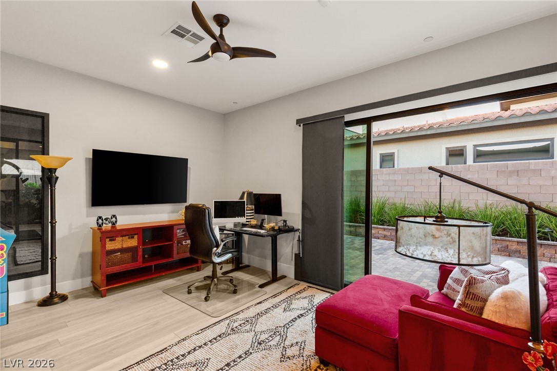 445 Cliff Terrace Avenue Las Vegas NV 89138