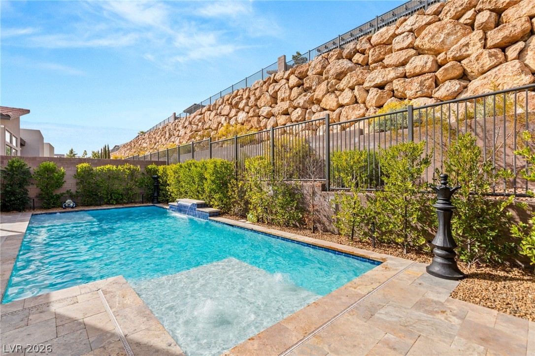 445 Cliff Terrace Avenue Las Vegas NV 89138