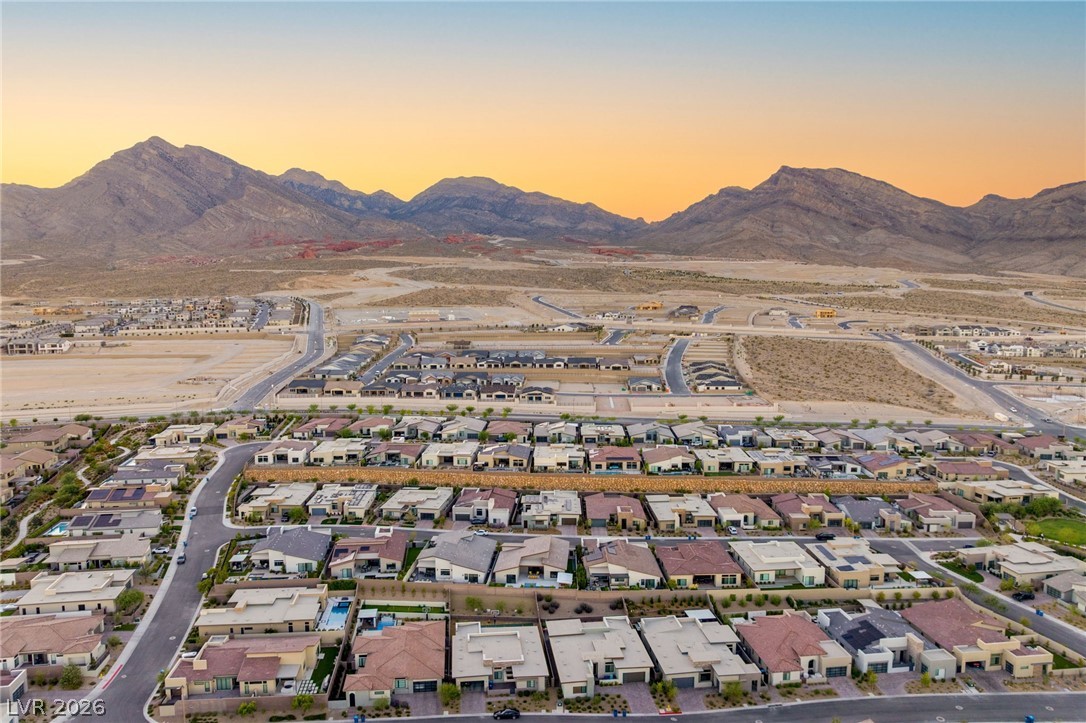 445 Cliff Terrace Avenue Las Vegas NV 89138
