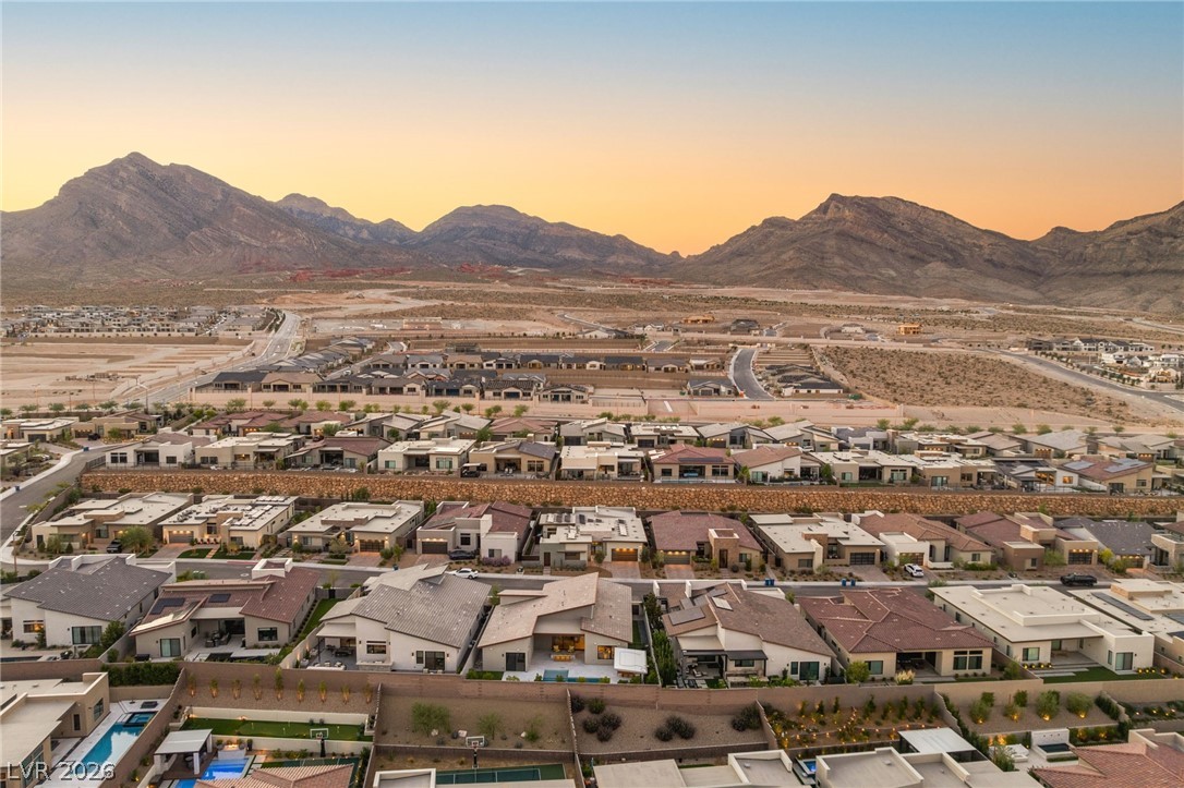 445 Cliff Terrace Avenue Las Vegas NV 89138