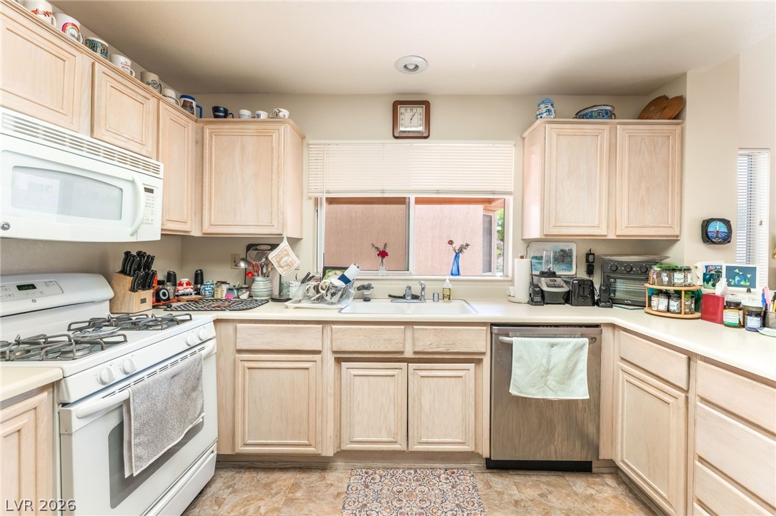 2453 Desert Sands Drive Las Vegas NV 89134