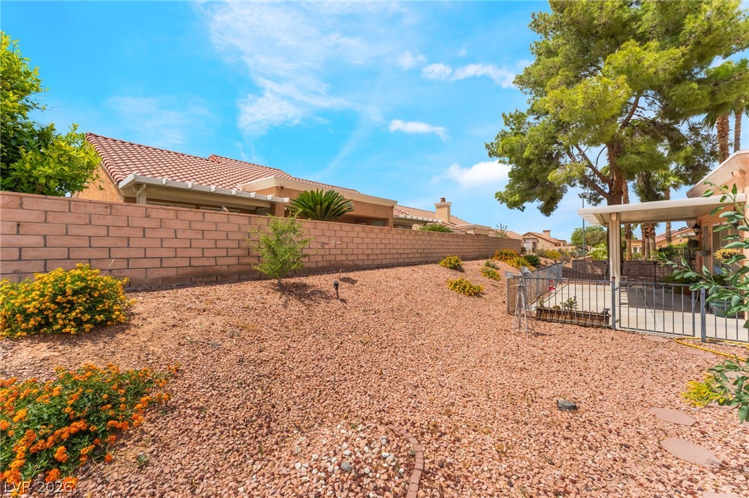 2453 Desert Sands Drive Las Vegas NV 89134