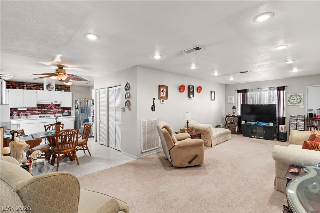 4341 El Esteban Way Las Vegas NV 89121