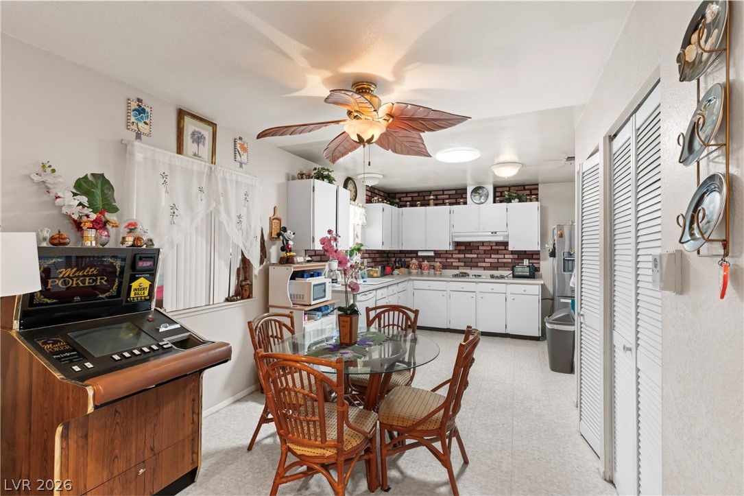 4341 El Esteban Way Las Vegas NV 89121