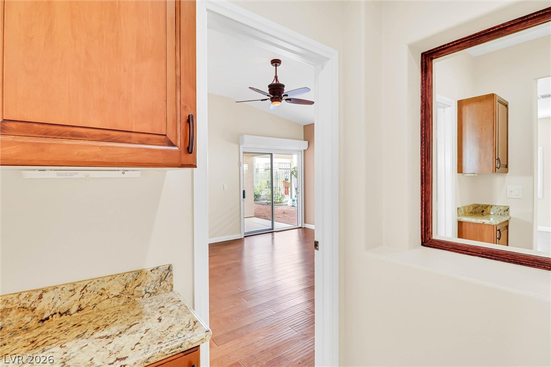 10529 India Hawthorn Avenue Las Vegas NV 89144