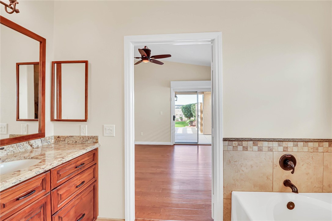 10529 India Hawthorn Avenue Las Vegas NV 89144