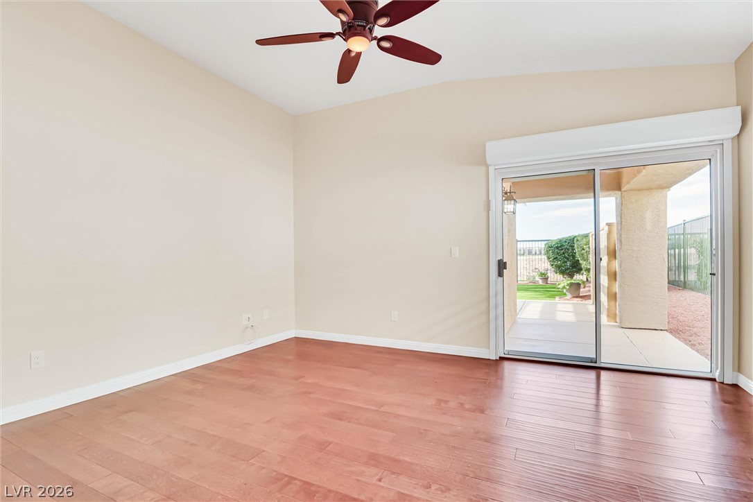 10529 India Hawthorn Avenue Las Vegas NV 89144