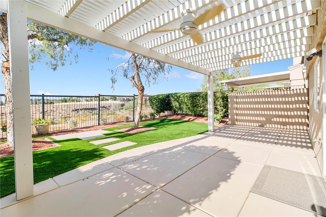 10529 India Hawthorn Avenue Las Vegas NV 89144