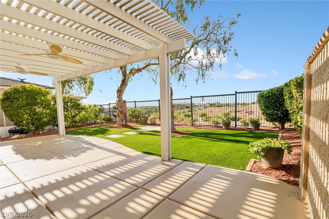 10529 India Hawthorn Avenue Las Vegas NV 89144