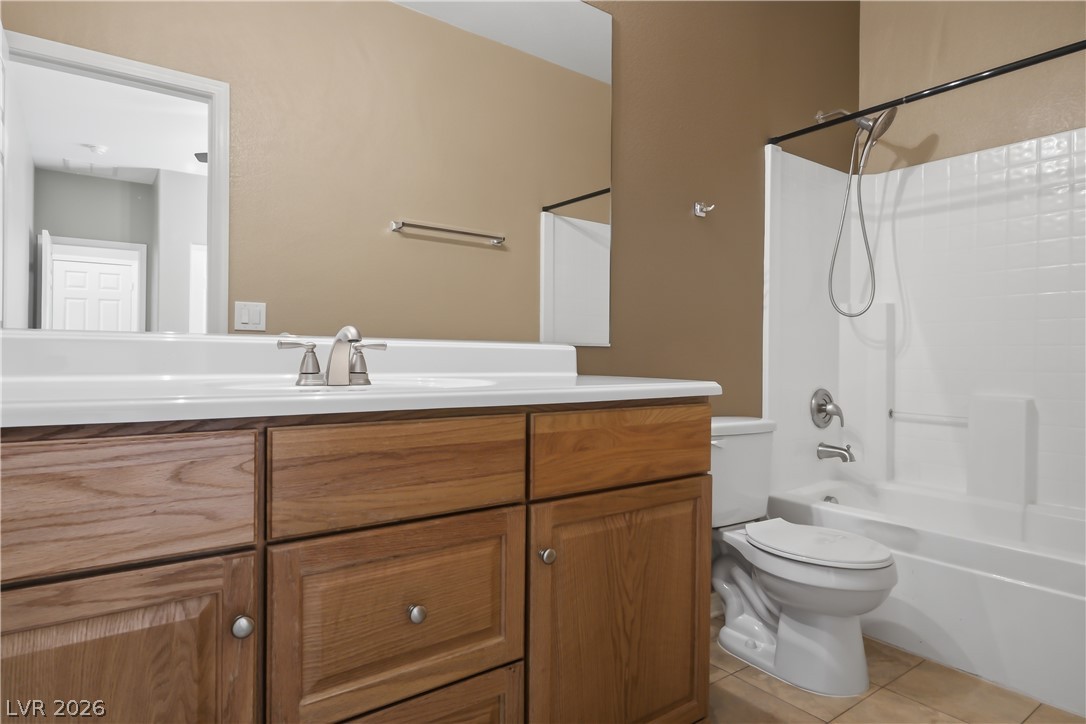 8305 Oakshire Street Las Vegas NV 89131