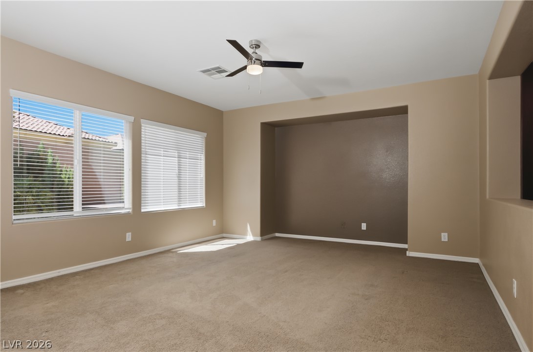 8305 Oakshire Street Las Vegas NV 89131