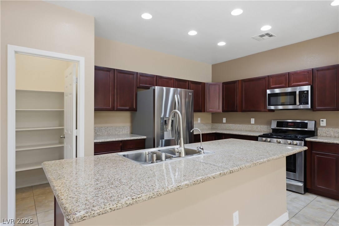 8305 Oakshire Street Las Vegas NV 89131